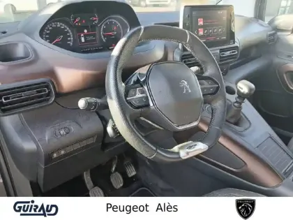 Photo 8 Peugeot Rifter  Standard BlueHDi 130 S&S BVM6 5pl