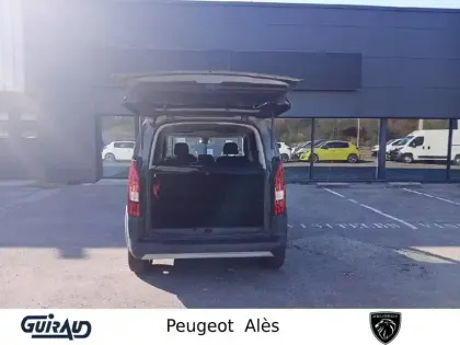 Photo 6 Peugeot Rifter  Standard BlueHDi 130 S&S BVM6 5pl