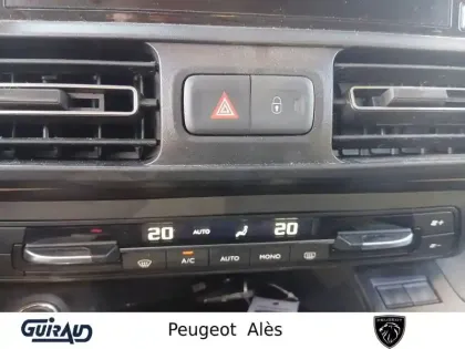 Photo 21 Peugeot Rifter  Standard BlueHDi 130 S&S BVM6 5pl