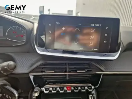 Photo 12 Peugeot 2008  PureTech 100 S&S BVM6