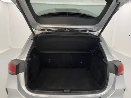 Photo 13 Mercedes GLA  250 e 8G-DCT