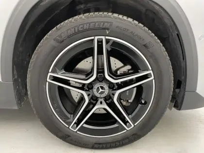 Photo 12 Mercedes GLA  250 e 8G-DCT