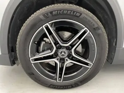 Photo 17 Mercedes GLA  250 e 8G-DCT
