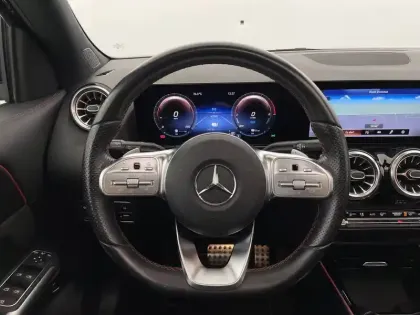 Photo 22 Mercedes GLA  250 e 8G-DCT