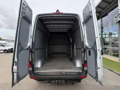 Photo 12 Mercedes Sprinter  FGN 319 CDI 37 3.5T RWD 9G-TRONIC