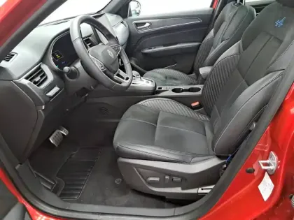 Photo 27 Renault Arkana  E-Tech full hybrid 145 GSR2