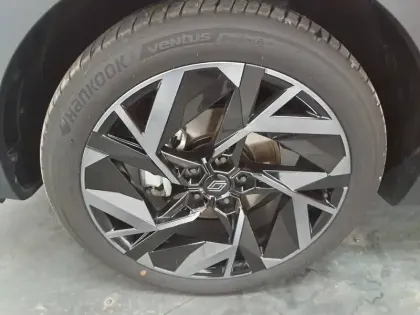 Photo 17 Renault Arkana  E-Tech full hybrid 145 GSR2