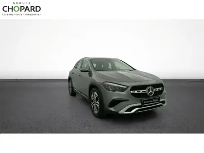 Photo 11 Mercedes GLA  200 d 8G-DCT