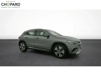 Photo 10 Mercedes GLA  200 d 8G-DCT
