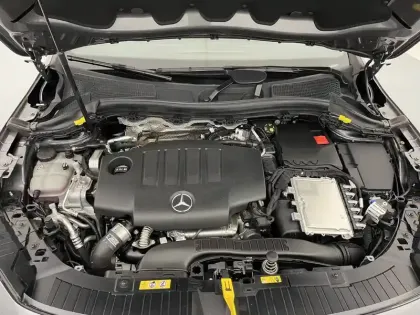 Photo 19 Mercedes GLA  200 d 8G-DCT