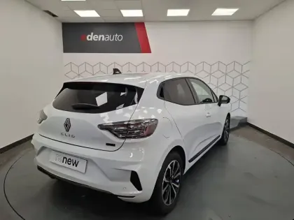 Photo 19 Renault Clio  E-Tech full hybrid 145 ch GSR2