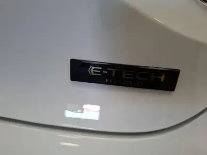 Photo 20 Renault Clio  E-Tech full hybrid 145 ch GSR2