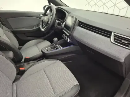 Photo 29 Renault Clio  E-Tech full hybrid 145 ch GSR2
