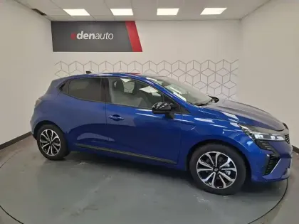 Photo 14 Renault Clio  E-Tech full hybrid 145 ch GSR2