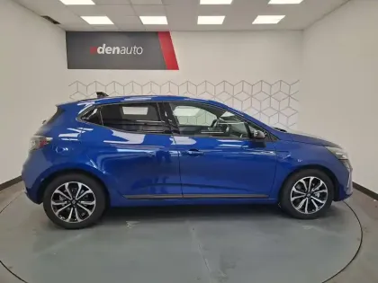Photo 16 Renault Clio  E-Tech full hybrid 145 ch GSR2