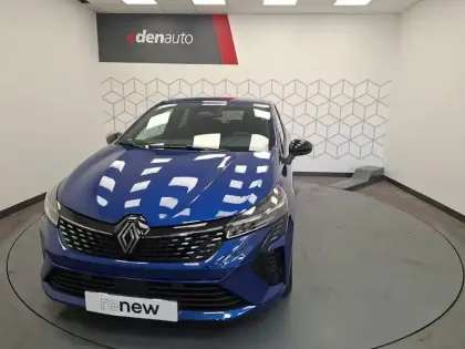 Photo 10 Renault Clio  E-Tech full hybrid 145 ch GSR2