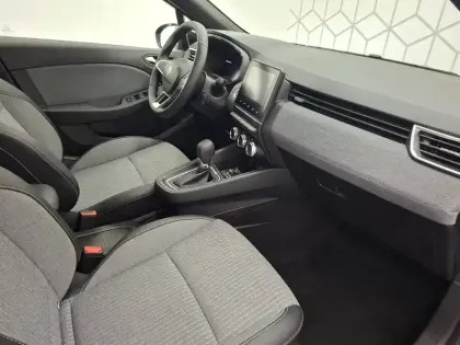 Photo 29 Renault Clio  E-Tech full hybrid 145 ch GSR2