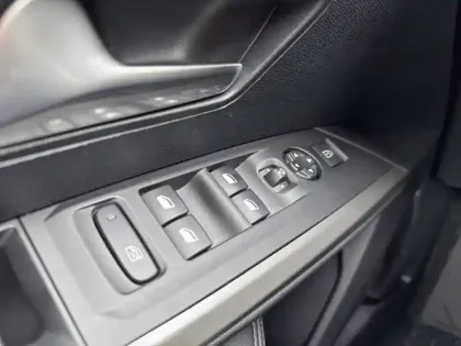 Photo 24 Peugeot 3008  Electrique 210 ch 73 kWh