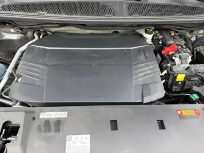 Photo 9 Peugeot 3008  Electrique 210 ch 73 kWh