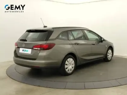 Photo 17 Opel Astra  Sports Tourer 1.5 Diesel 122 ch BVM6
