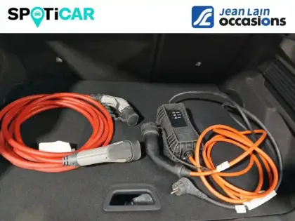 Photo 15 Citroën C4 e- 136 ch Automatique