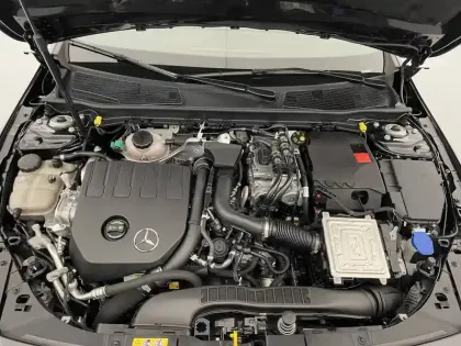 Photo 19 Mercedes CLA  Coupé 250 e 8G-DCT