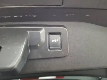 Photo 11 Renault Scenic  E-Tech électrique 220 ch grande autonomie
