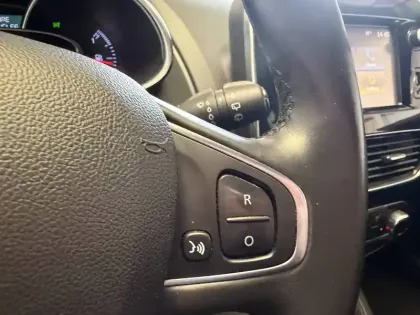 Photo 32 Renault Clio  TCe 120 Energy EDC