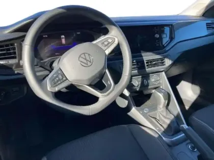 Photo 8 Volkswagen Taigo 1.0 TSI 116 CH DSG7 LIFE