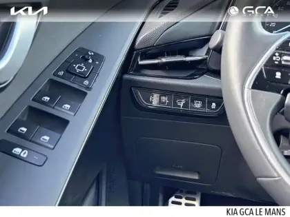 Photo 11 Kia Niro  1.6 GDi 141ch HEV Premium DCT6