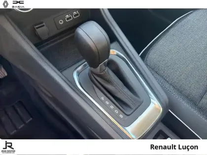 Photo 5 Renault Captur  1.6 E-Tech full hybrid 145ch Techno