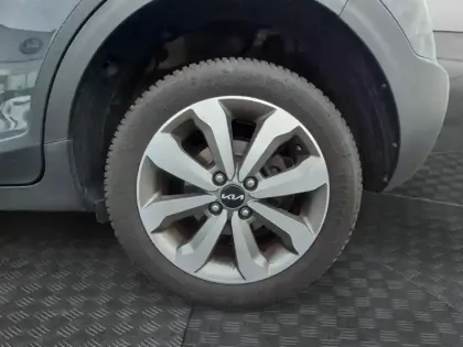 Photo 13 Kia Stonic  1.0 T-GDi 120ch MHEV Active Business iBVM6