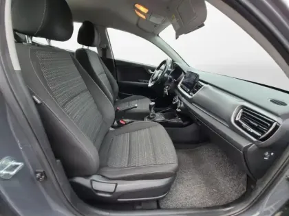 Photo 29 Kia Stonic  1.0 T-GDi 120ch MHEV Active Business iBVM6
