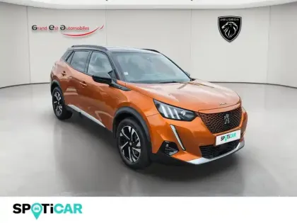 Photo 8 Peugeot 2008  e- 136ch GT