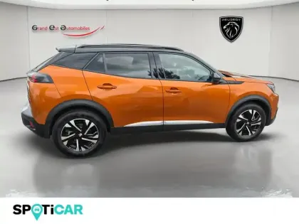 Photo 7 Peugeot 2008  e- 136ch GT