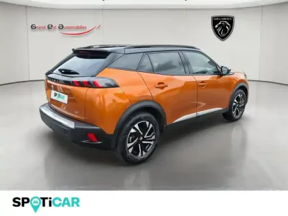 Photo 6 Peugeot 2008  e- 136ch GT