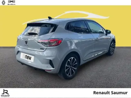 Photo 11 Renault Clio  1.6 E-Tech 145ch full hybrid Techno