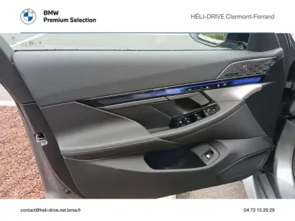 Photo 5 BMW Serie 5 M5 Touring 4.4 V8 PHEV 727ch (585+197)