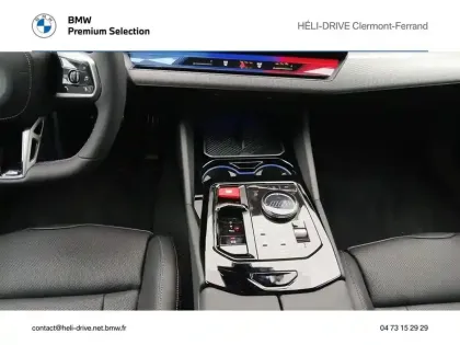 Photo 14 BMW Serie 5 M5 Touring 4.4 V8 PHEV 727ch (585+197)