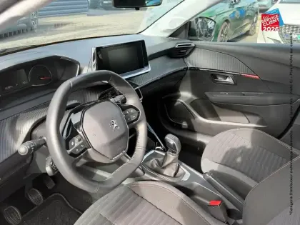 Photo 14 Peugeot 208  1.2 PureTech 75ch S&S Like 2023
