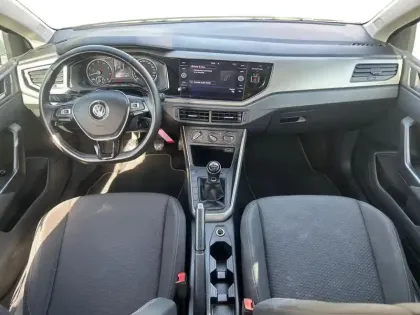 Photo 12 Volkswagen Polo  1.0 MPI 65ch Confortline
