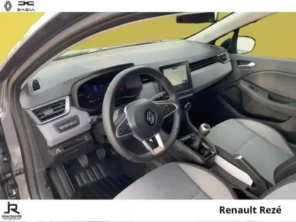 Photo 10 Renault Clio  1.5 dCi 100ch Evolution - 25