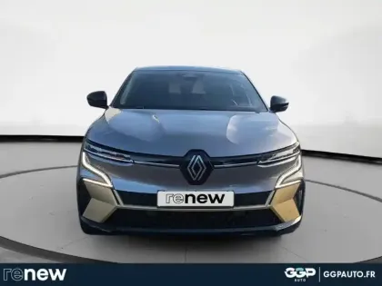 Photo 7 Renault Megane  E-Tech Electric EV60 220ch Iconic super charge -C