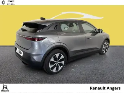 Photo 12 Renault Megane  E-Tech Electric EV60 130ch Evolution ER super charge -B