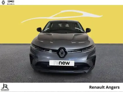 Photo 8 Renault Megane  E-Tech Electric EV60 130ch Evolution ER super charge -B