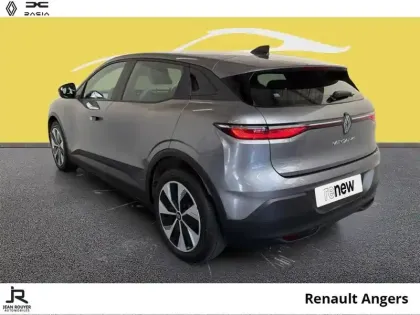 Photo 10 Renault Megane  E-Tech Electric EV60 130ch Evolution ER super charge -B