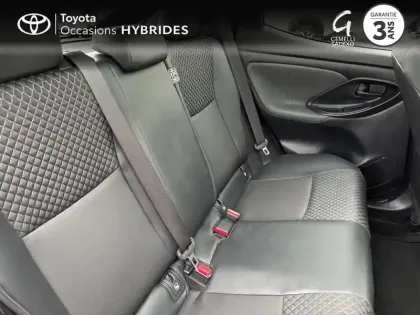Photo 6 Toyota Yaris  116h Première 5p