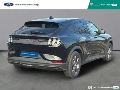 Photo 19 Ford Mustang  Mach-E 269ch Standard Range 76kWh Mach-E Propulsion