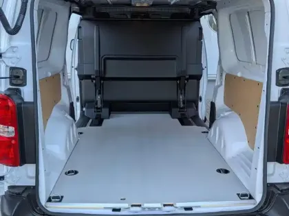 Photo 7 Fiat Scudo  Fg XL 2.2 Diesel 150ch Cabine Approfondie Repliable