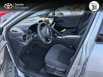 Photo 10 Toyota C-HR  1.8 Hybride 140ch Design NG23
